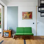 Island In Island, Boutique, Design Et Vintage