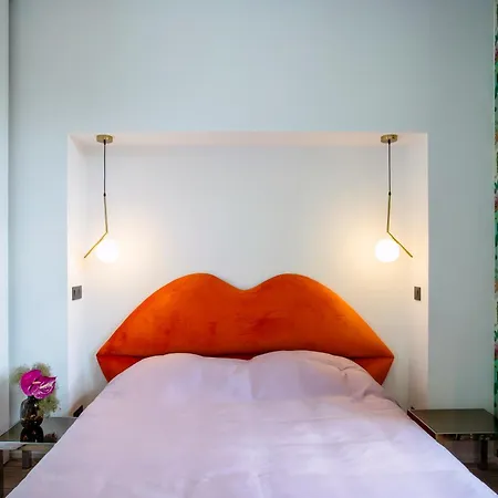 Appartement Island In Island, Boutique, Design Et Vintage Namur