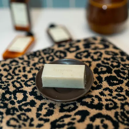 Daire Island In Island, Boutique, Design Et Vintage *